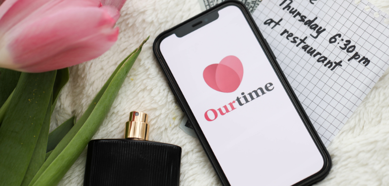 Navigating Senior Dating: A Guide to the OurTime App - The Desk Game